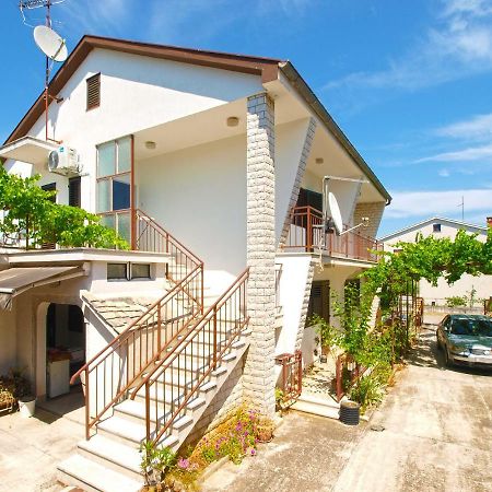 Apartment Milorad 786 فاجانا المظهر الخارجي الصورة